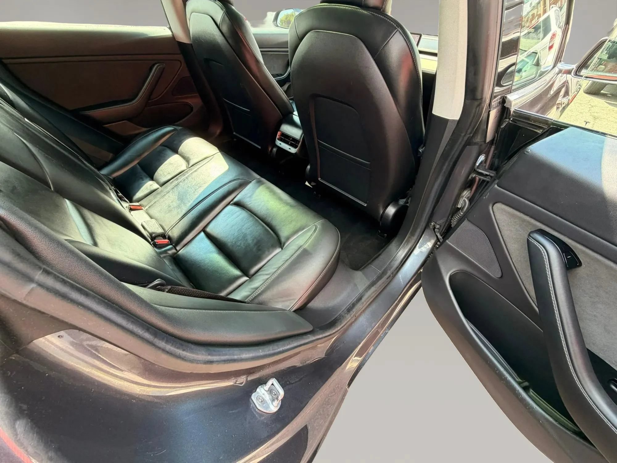 Used 2019 Tesla Model 3 Long Range AWD/4WD image 7
