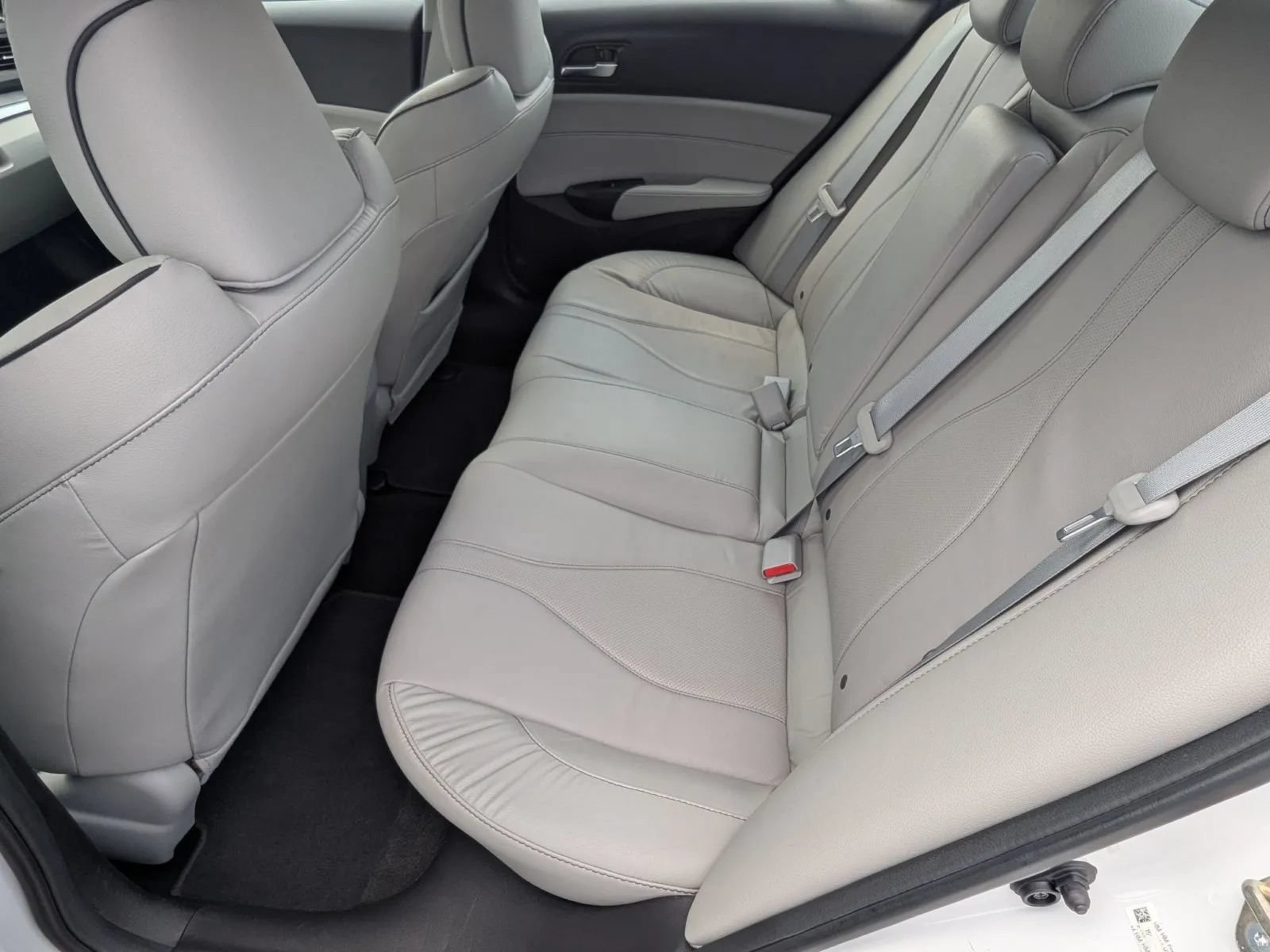 Used 2020 Acura ILX FWD image 17