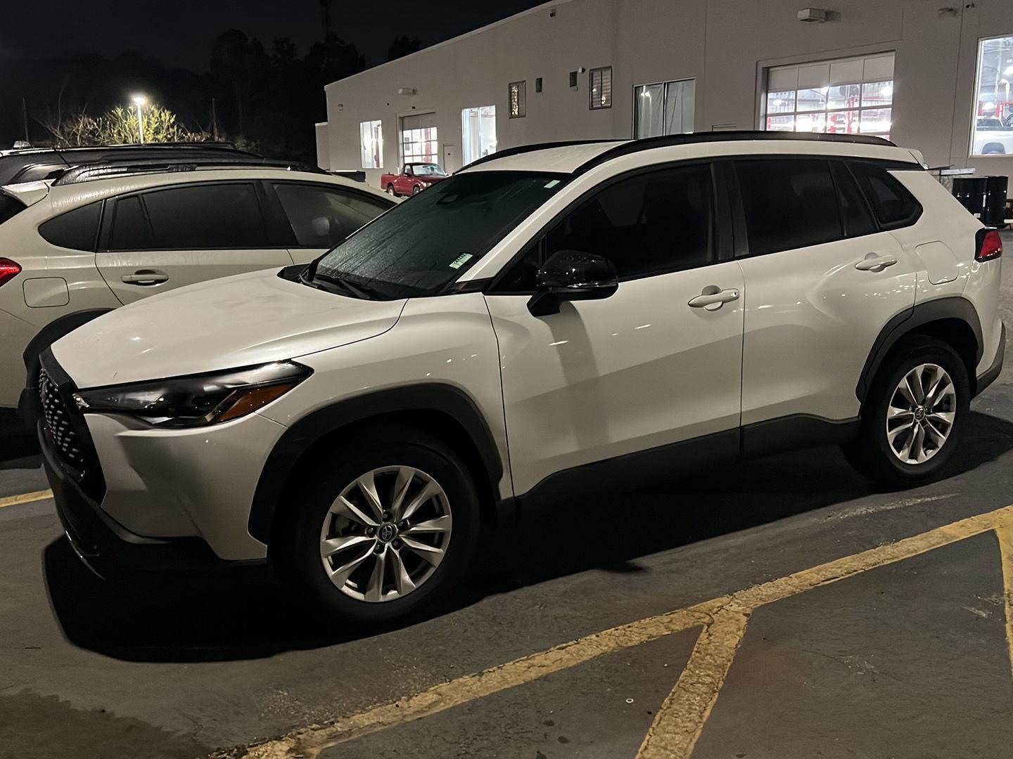 Certified 2025 Toyota Corolla Cross LE video 1