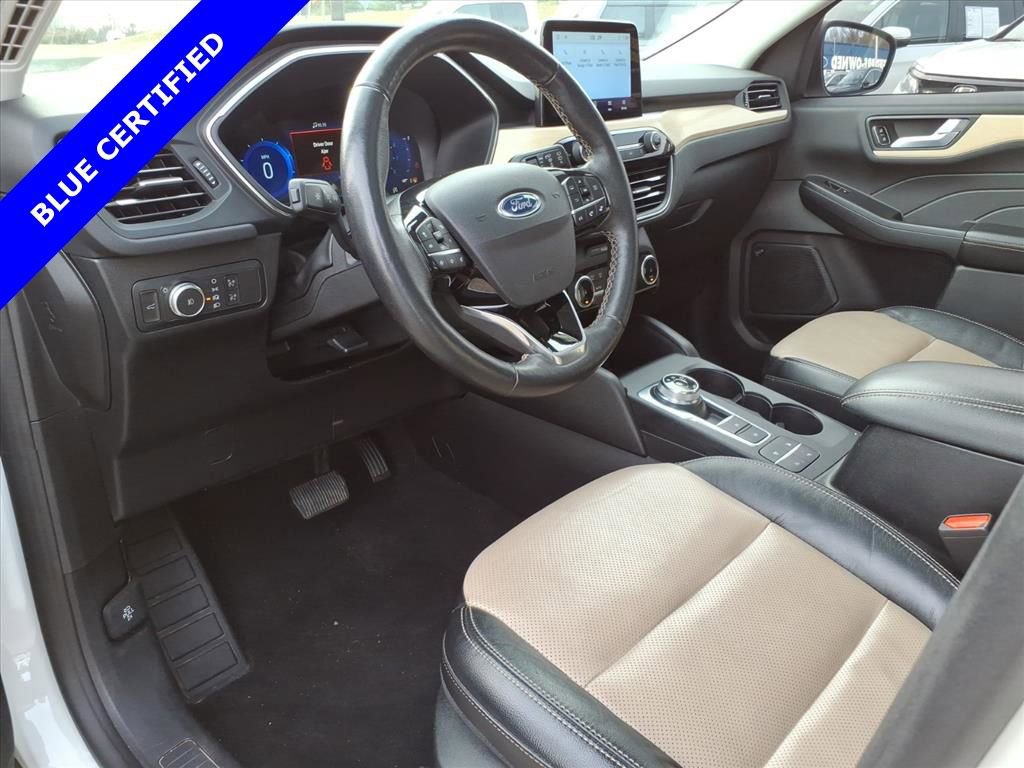 Certified 2022 Ford Escape Titanium w/ Titanium Elite Package image 14