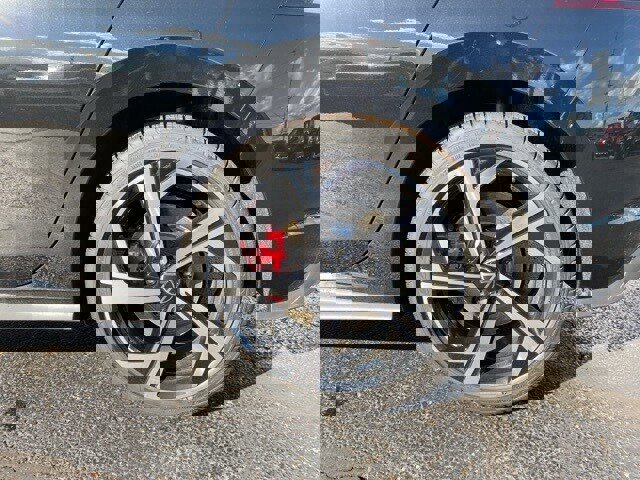 New 2025 Volkswagen GTI SE image 17