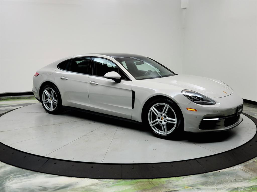 Used 2020 Porsche Panamera 4 image 3