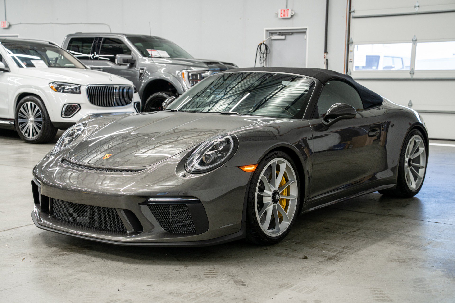 Used 2019 Porsche 911 Speedster RWD image 44