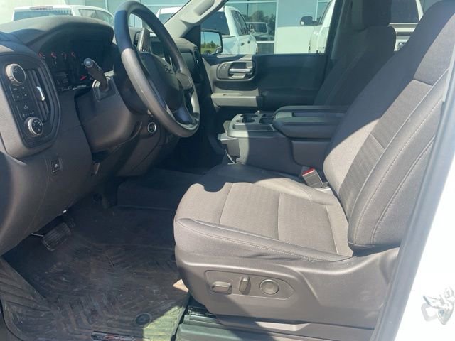 Used 2025 Chevrolet Silverado 1500 Custom Trail Boss AWD/4WD image 5