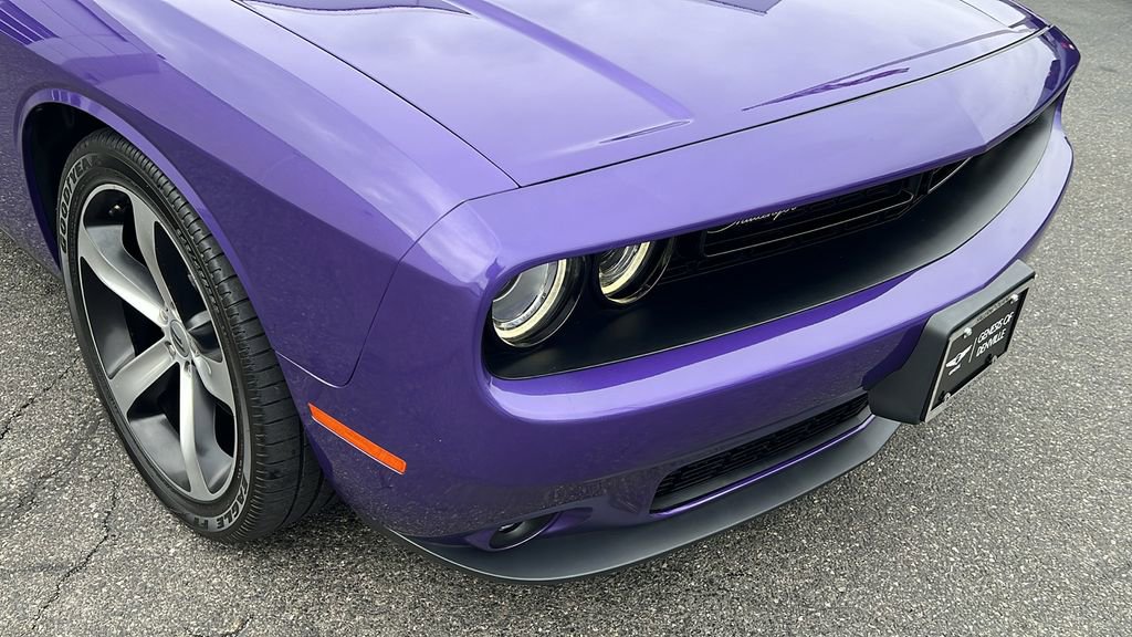 Used 2018 Dodge Challenger R/T image 13
