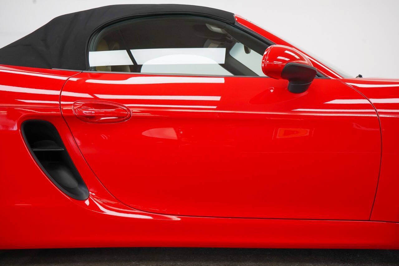 Used 2015 Porsche Boxster S RWD image 27