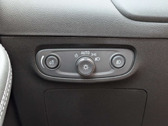 Used 2023 Buick Encore GX Select w/ Experience Buick Package FWD image 25