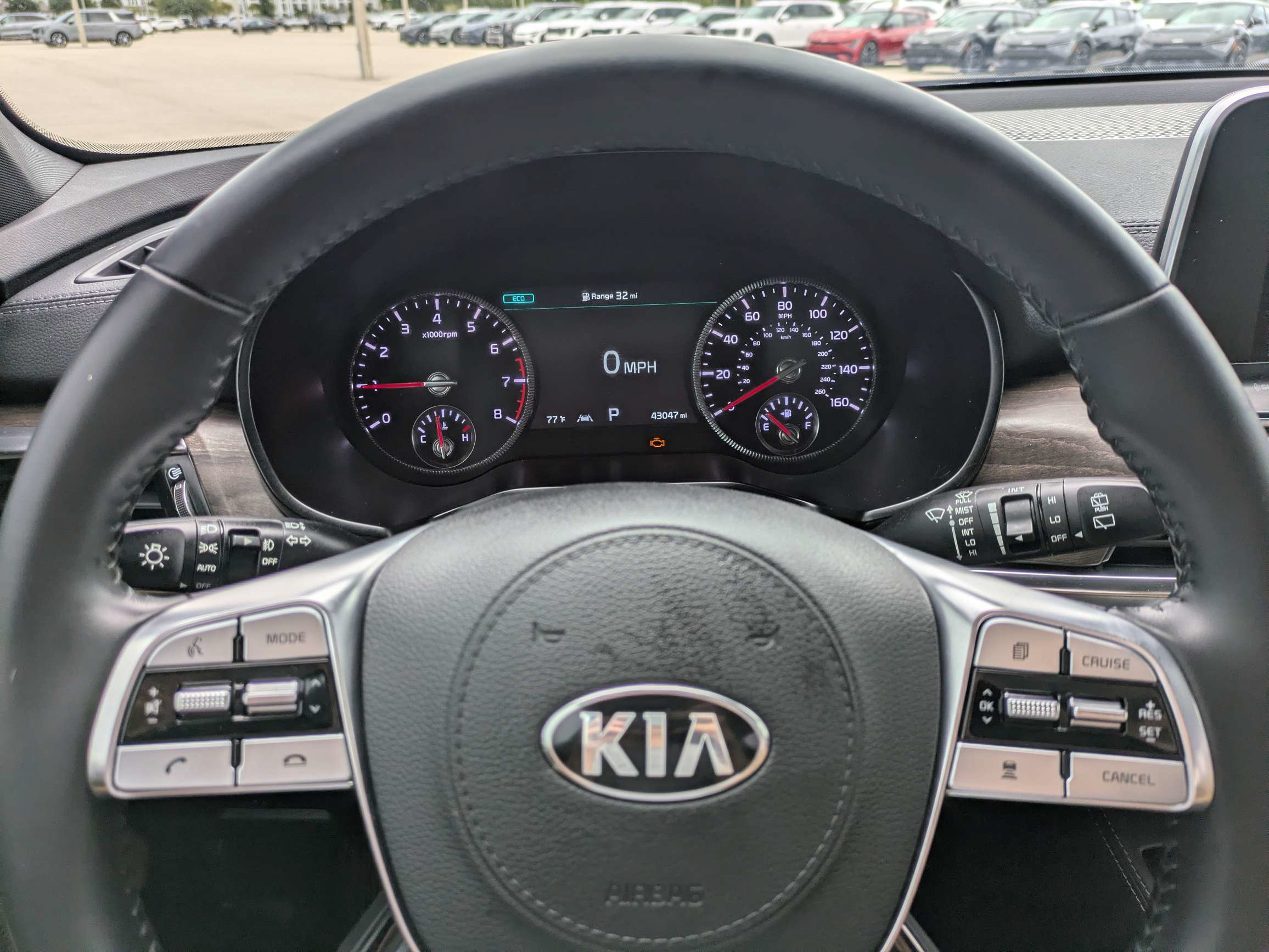 Certified 2021 Kia Telluride SX w/ Towing Package FWD image 35