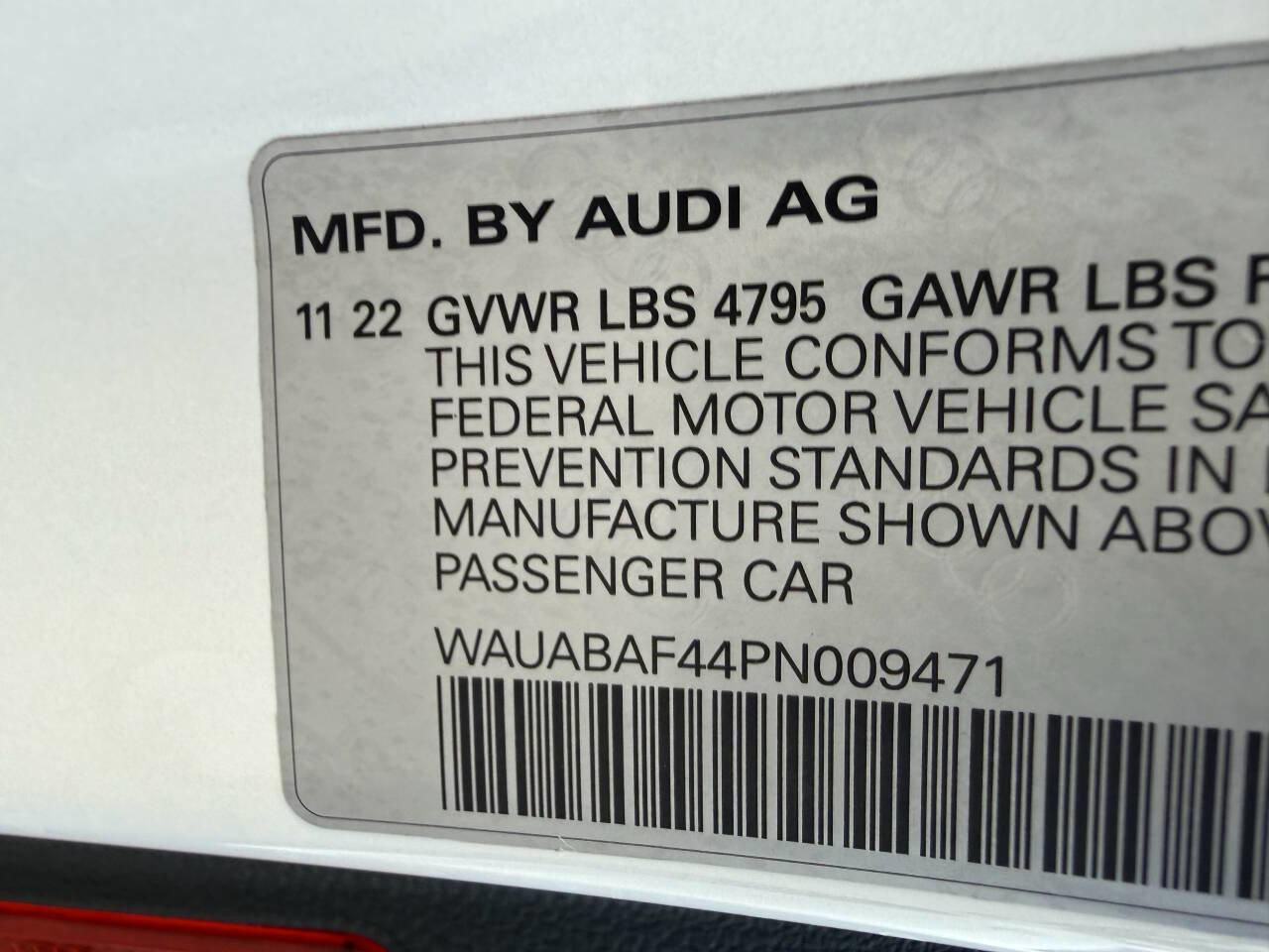 Used 2023 Audi A4 2.0T Premium w/ Convenience Package AWD/4WD image 32