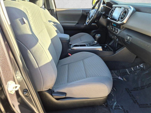 Used 2023 Toyota Tacoma SR5 RWD image 18