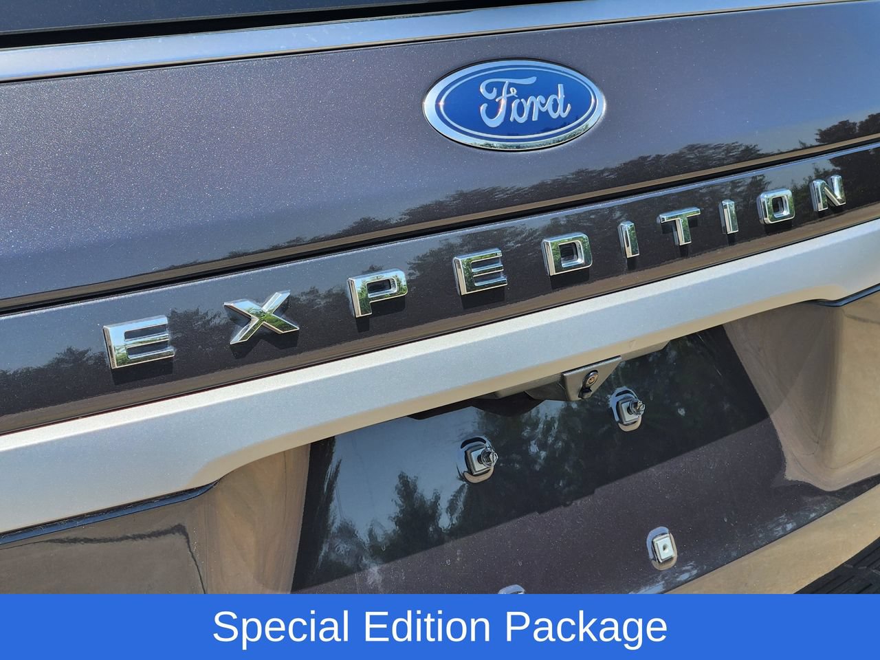 Used 2022 Ford Expedition XLT RWD image 8
