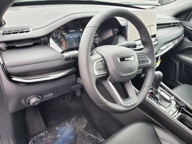 New 2026 Jeep Compass Limited image 7