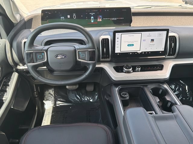 Used 2025 Ford Expedition Active RWD image 26
