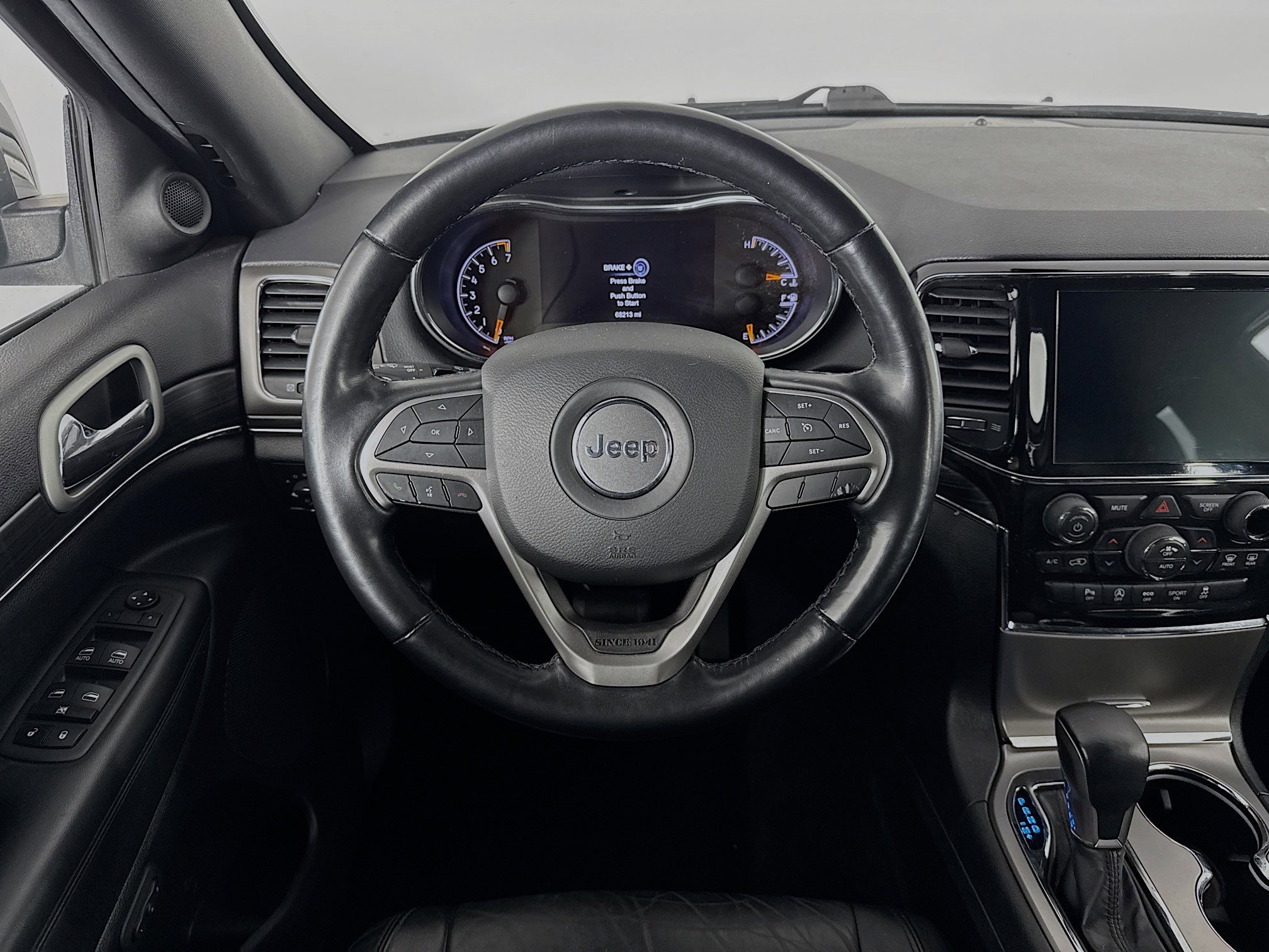 Used 2021 Jeep Grand Cherokee Limited image 23