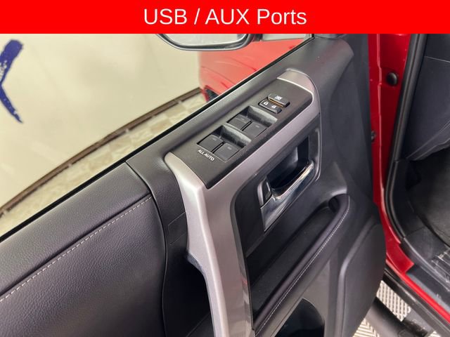 Used 2022 Toyota 4Runner SR5 Premium w/ Moonroof Package RWD image 12