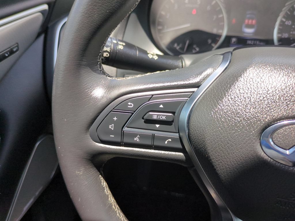 Used 2023 INFINITI Q50 Luxe w/ Cargo Package RWD image 19