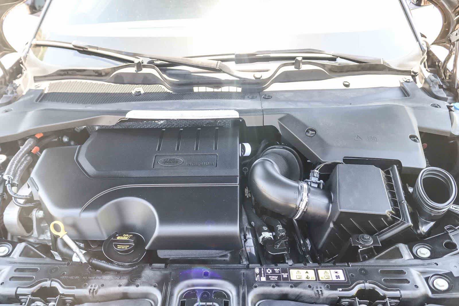 Used 2023 Land Rover Range Rover Evoque R-Dynamic S AWD/4WD image 29