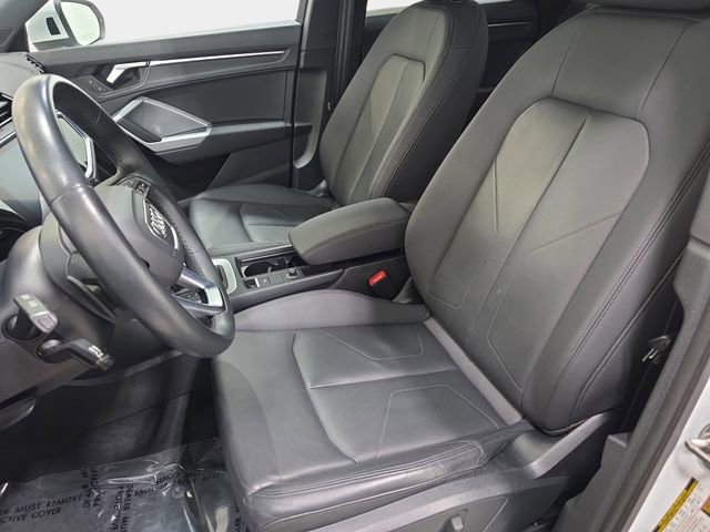 Used 2021 Audi Q3 2.0T Premium w/ Convenience Package AWD/4WD image 13