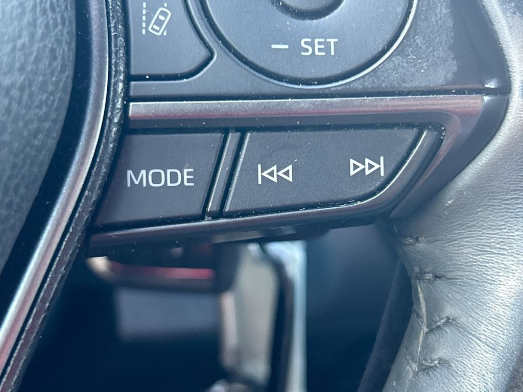 Used 2023 Toyota Camry SE FWD image 17