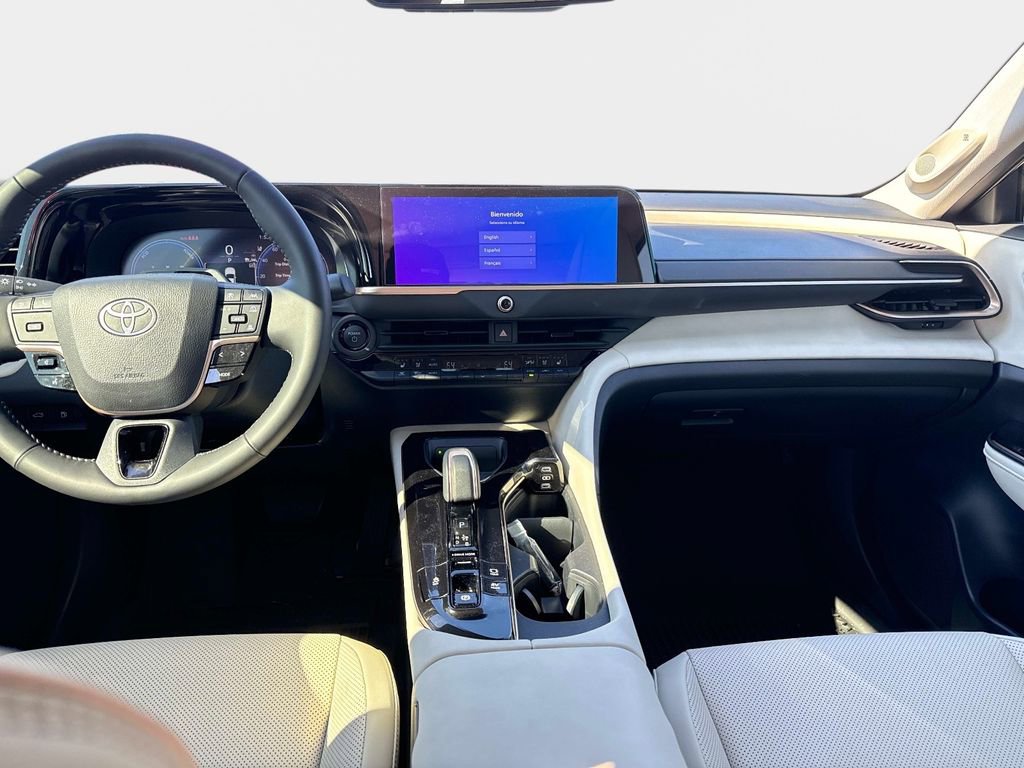 Used 2026 Toyota Crown Limited image 14