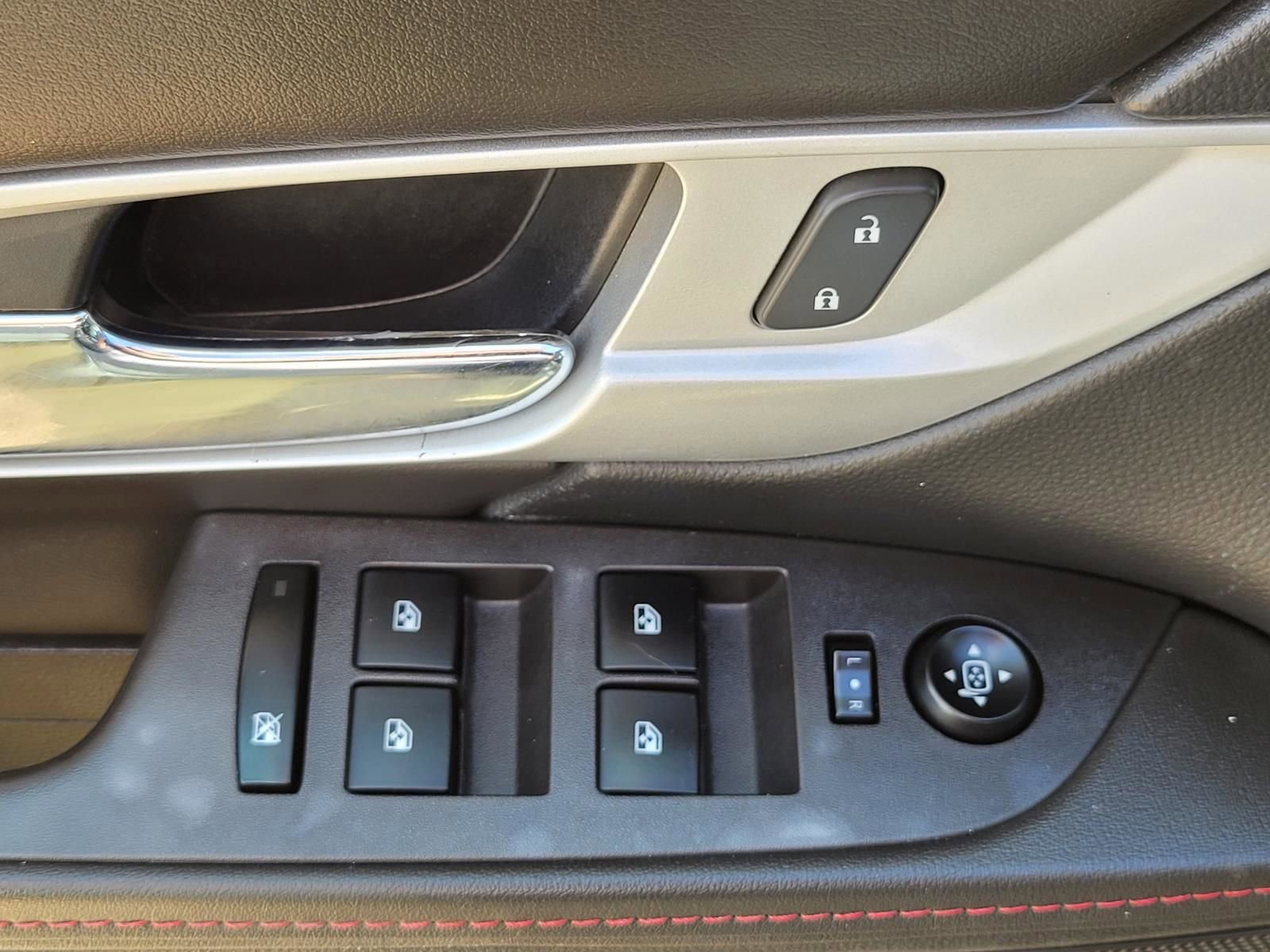 Used 2012 GMC Terrain SLE FWD image 19