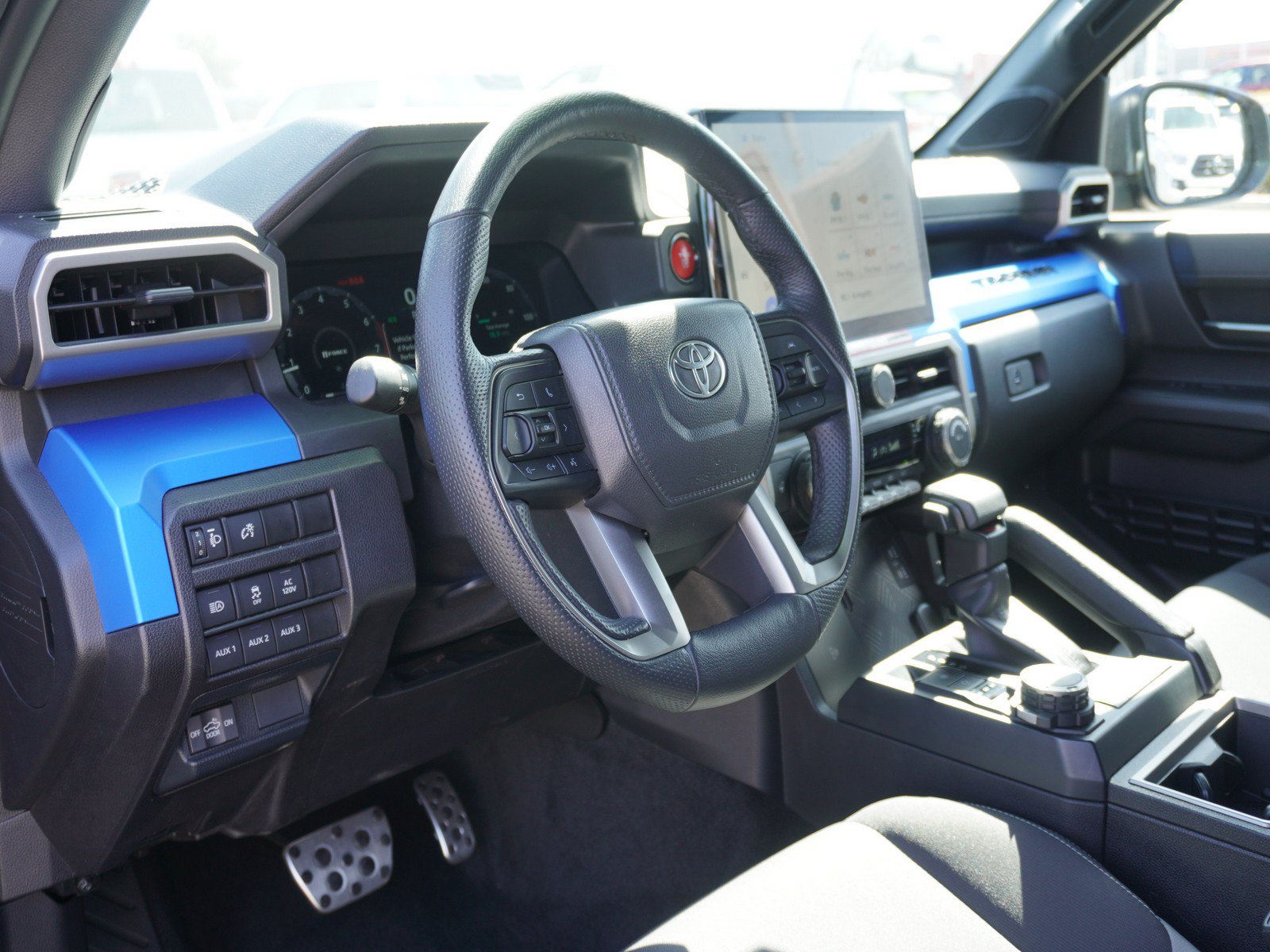 Used 2025 Toyota Tacoma TRD Sport w/ TRD Sport Upgrade Package AWD/4WD image 20