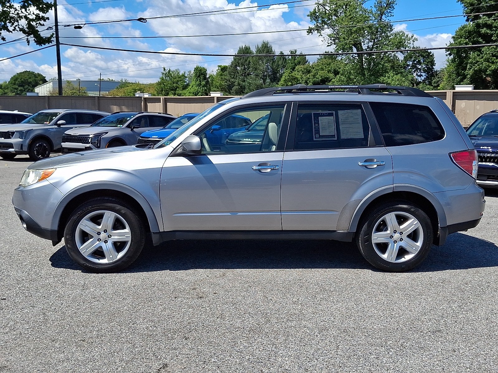Used 2010 Subaru Forester 2.5X Premium AWD/4WD image 8