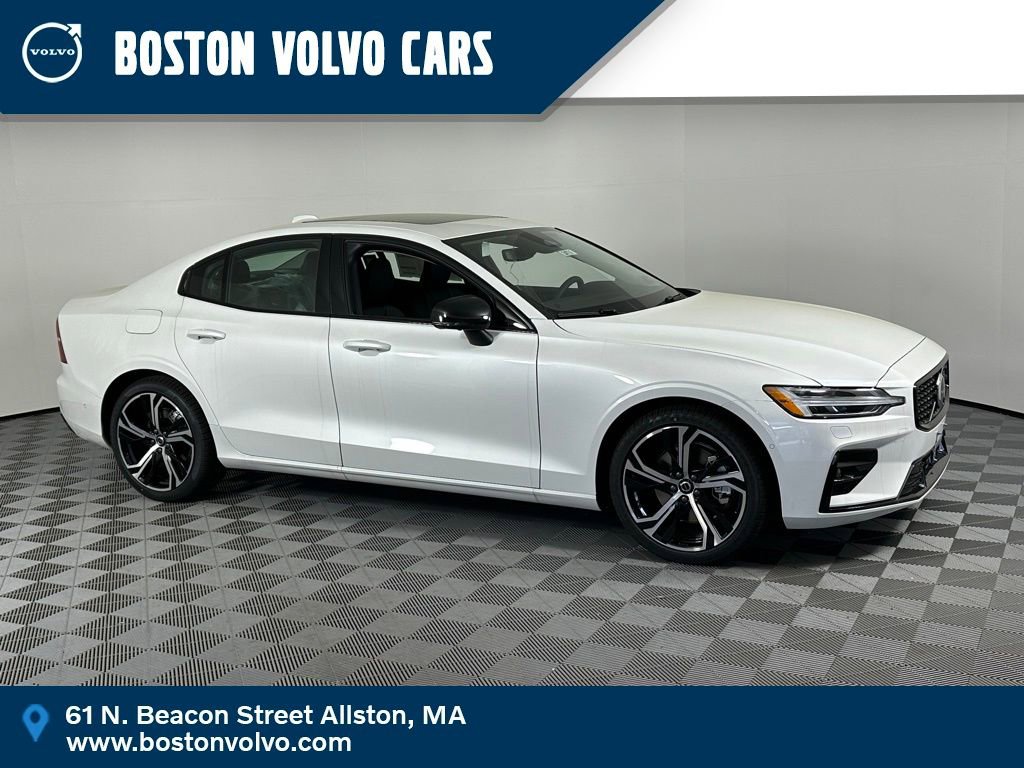 New 2024 Volvo S60 B5 Core w/ Climate Package
