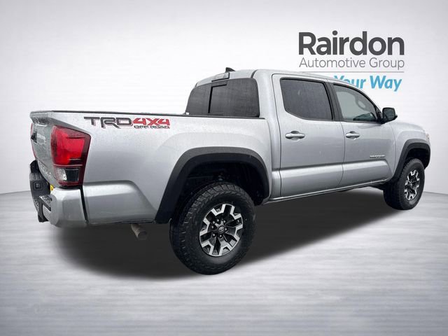 Used 2018 Toyota Tacoma TRD Off-Road image 8