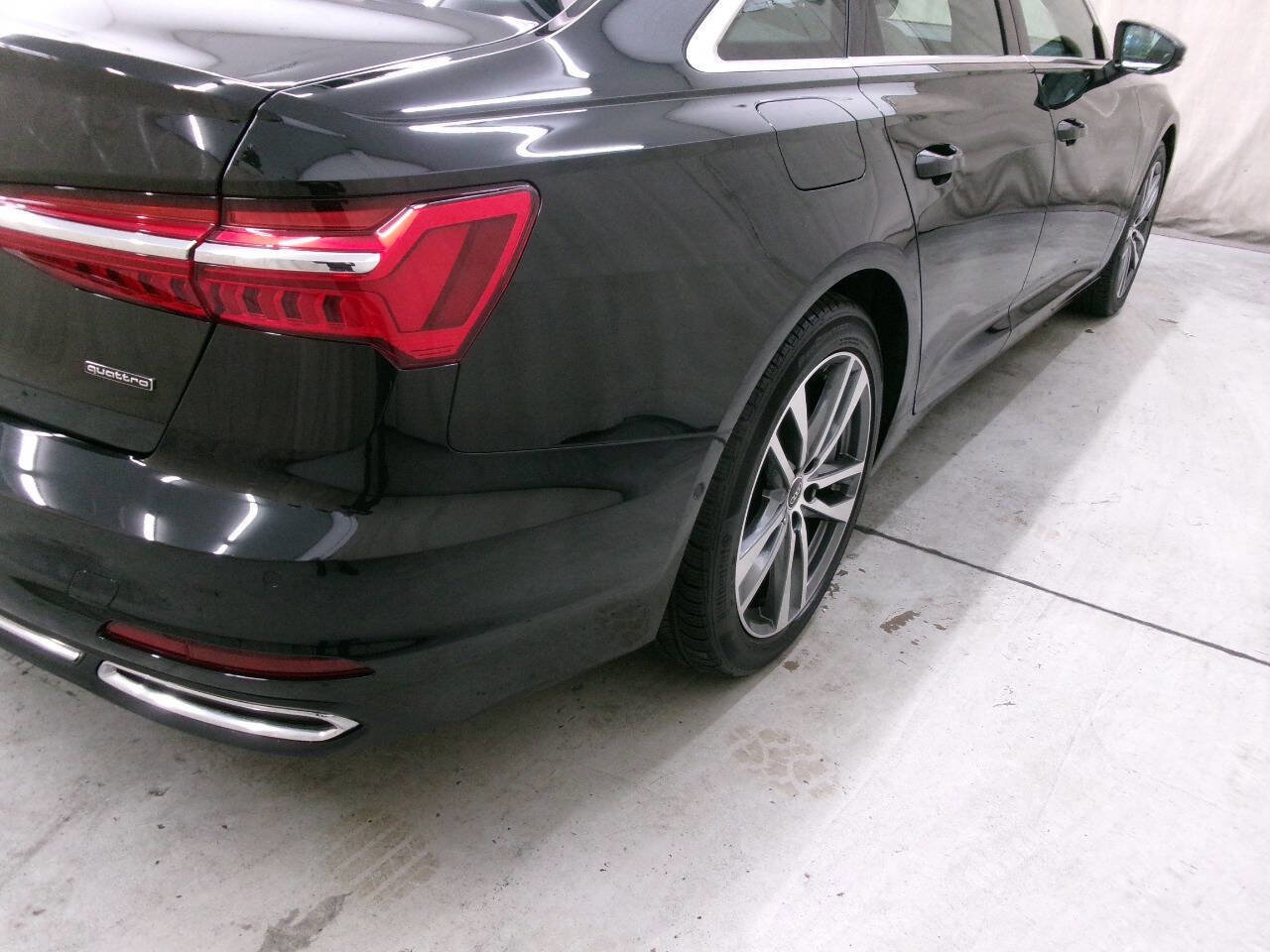 Used 2022 Audi A6 Premium Plus w/ Premium Plus Package image 8