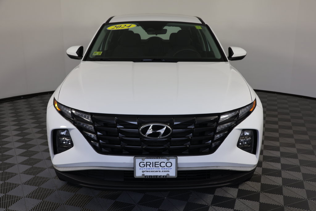 Used 2024 Hyundai Tucson SE AWD/4WD image 3