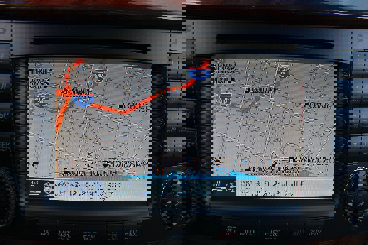 Used 2004 Mercedes-Benz E 320 Sedan image 26