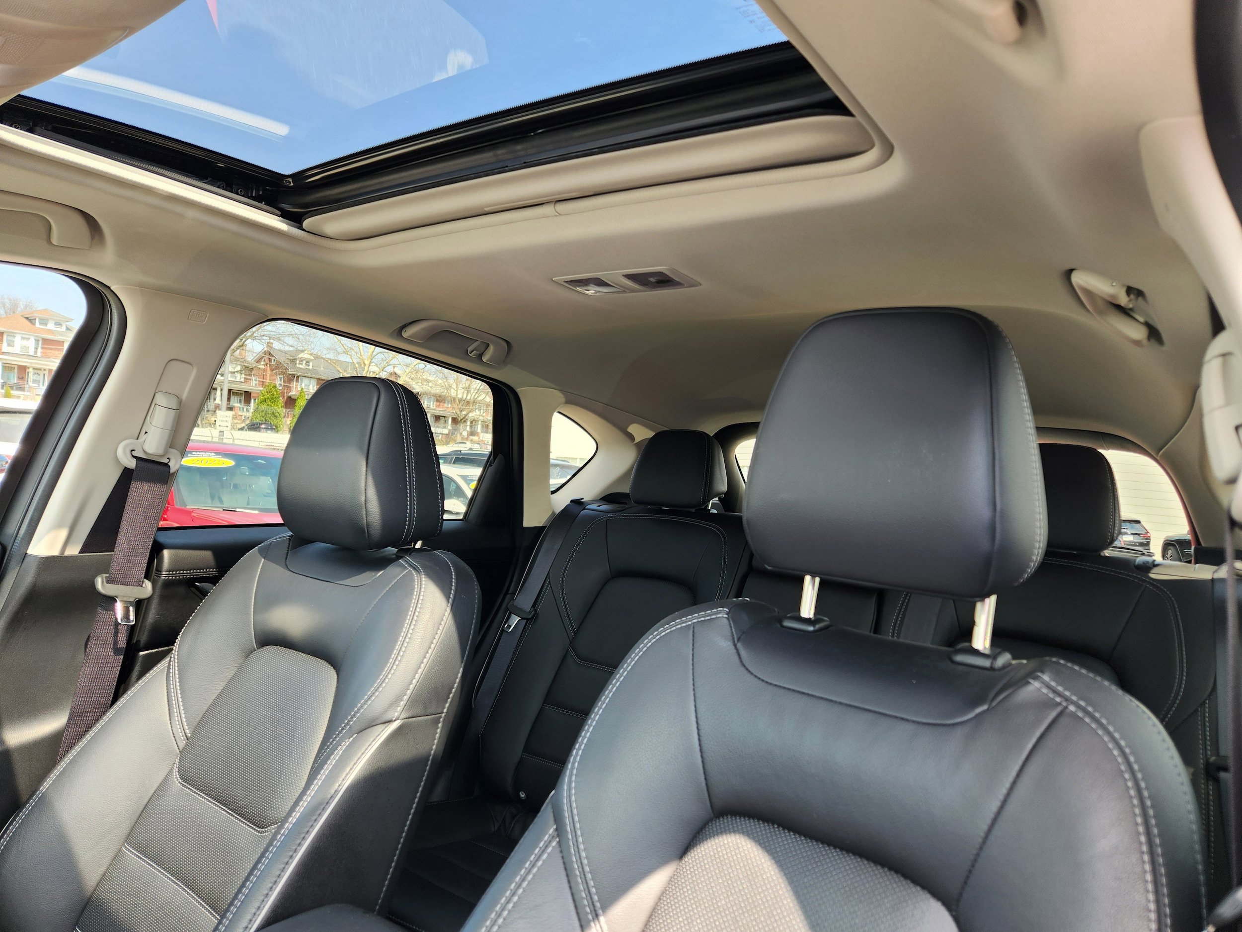 Certified 2024 MAZDA CX-5 AWD 2.5 S w/ Preferred Package image 12