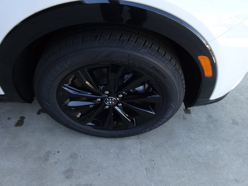 New 2026 Buick Envista Sport Touring w/ Convenience I Package FWD image 9