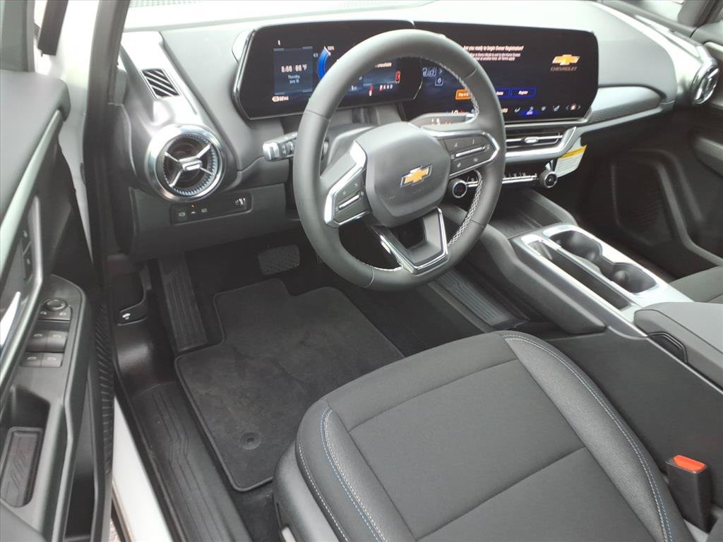 New 2026 Chevrolet Equinox EV LT w/ Comfort Package FWD image 12