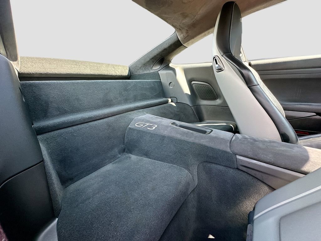 Certified 2015 Porsche 911 GT3 RWD image 25