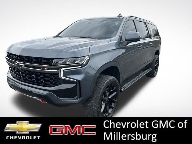 Used 2021 Chevrolet Suburban Z71 w/ Luxury Package image 4