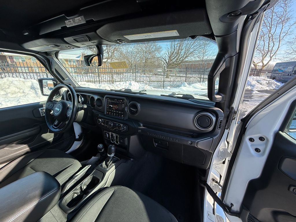 Used 2021 Jeep Wrangler Unlimited Sport image 14
