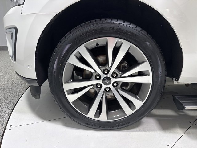 Used 2021 Ford Expedition Limited image 10