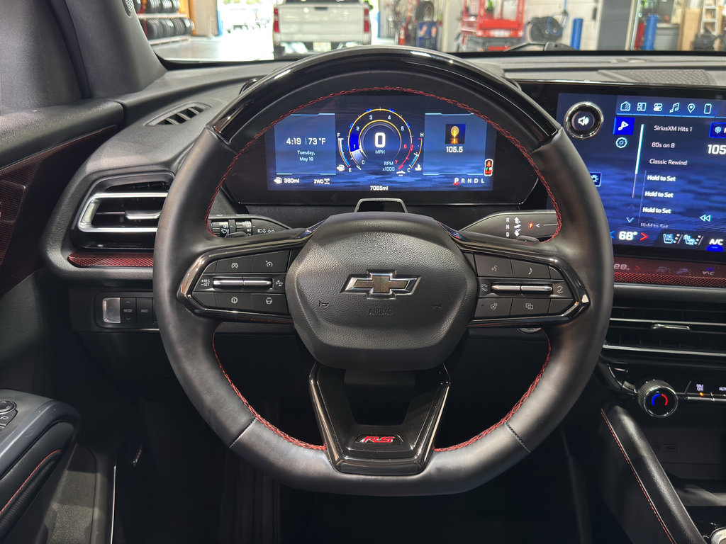 Used 2026 Chevrolet Traverse RS AWD/4WD image 25