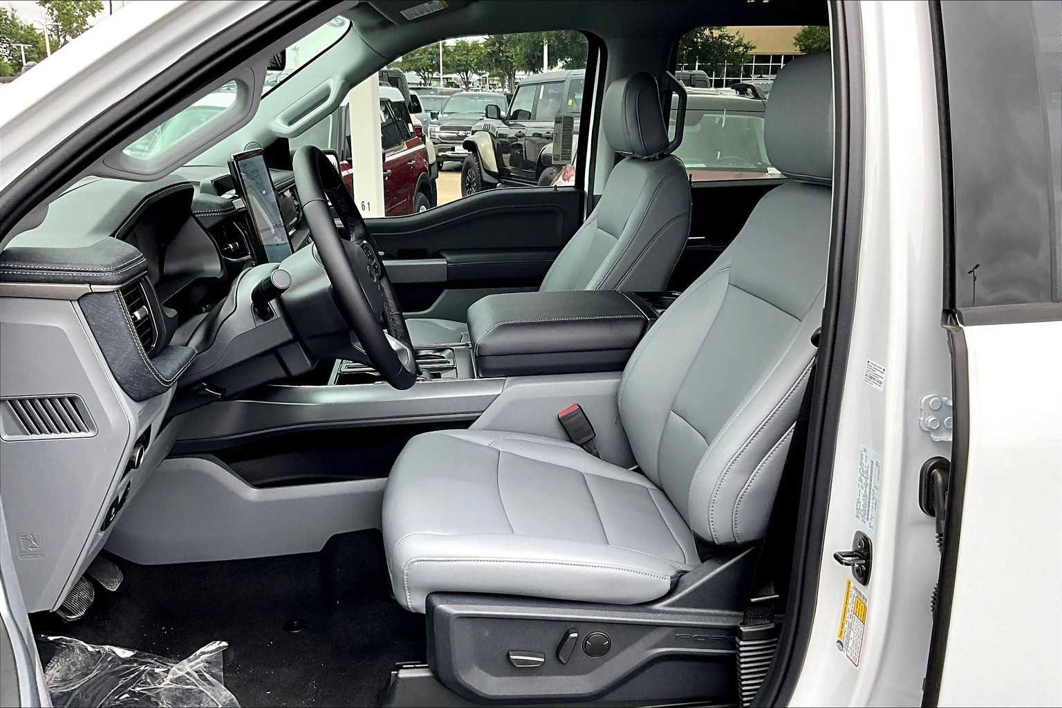 New 2025 Ford F150 Lightning Flash image 6