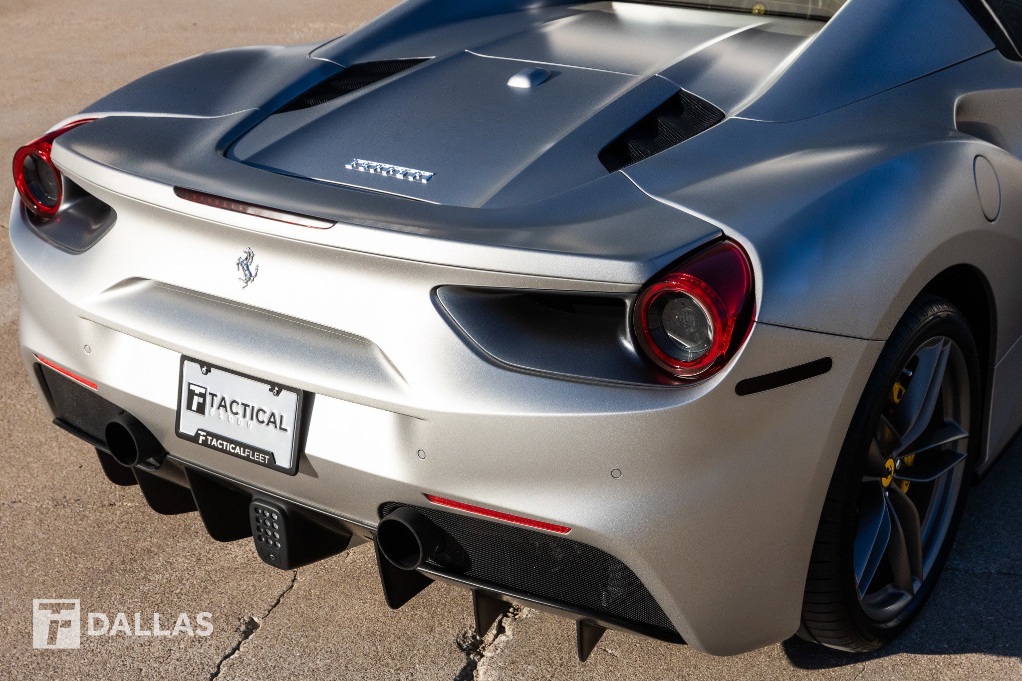 Used 2019 Ferrari 488 Spider image 17