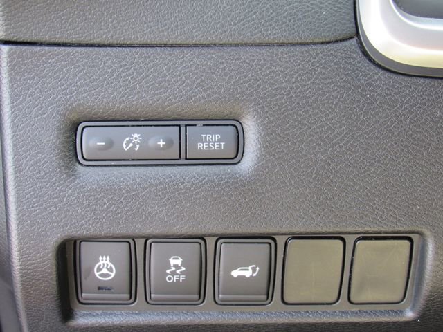 Used 2016 Nissan Murano Platinum w/ Platinum Technology Package FWD image 28