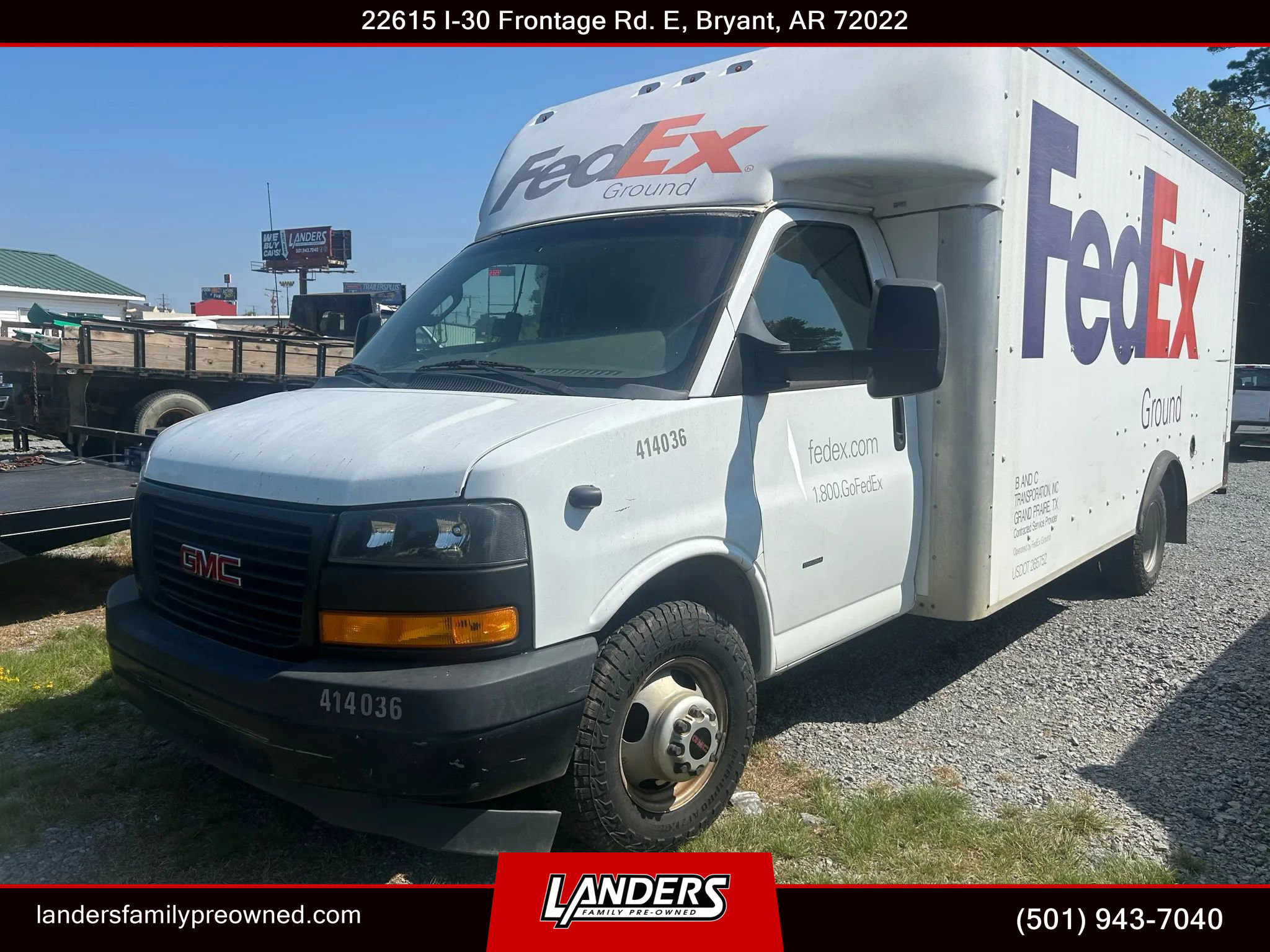 Used 2018 GMC Savana 3500 Extended w/ Driver Convenience Package image 1