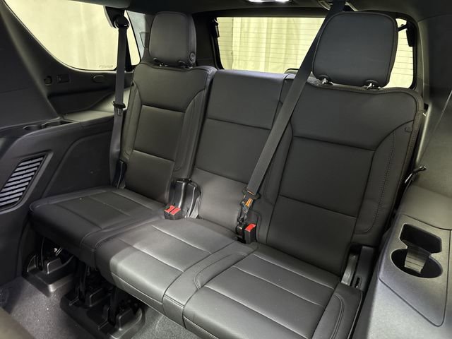 Certified 2023 Chevrolet Tahoe High Country w/ Premium Package 2 AWD/4WD image 15