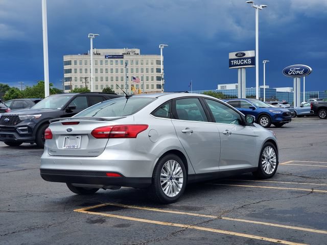 Used 2018 Ford Focus Titanium FWD image 3