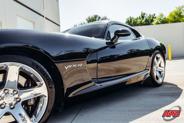 Used 2017 Dodge Viper SRT-10 RWD image 26