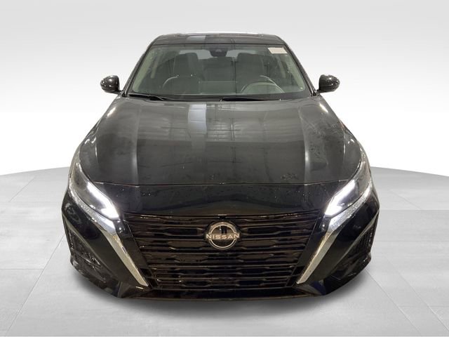 Used 2023 Nissan Altima 2.5 SL image 2