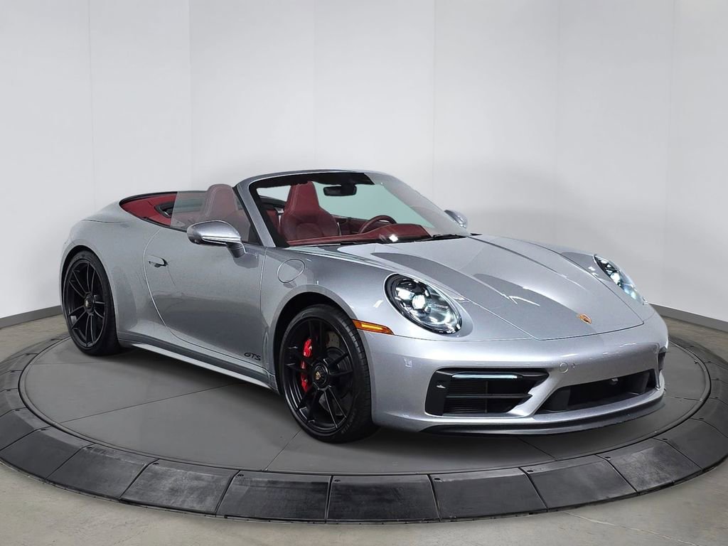 Certified 2023 Porsche 911 Carrera GTS RWD image 9