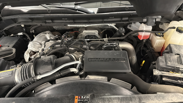 Used 2024 GMC Sierra 2500 AT4 w/ AT4 Premium Plus Package AWD/4WD image 28